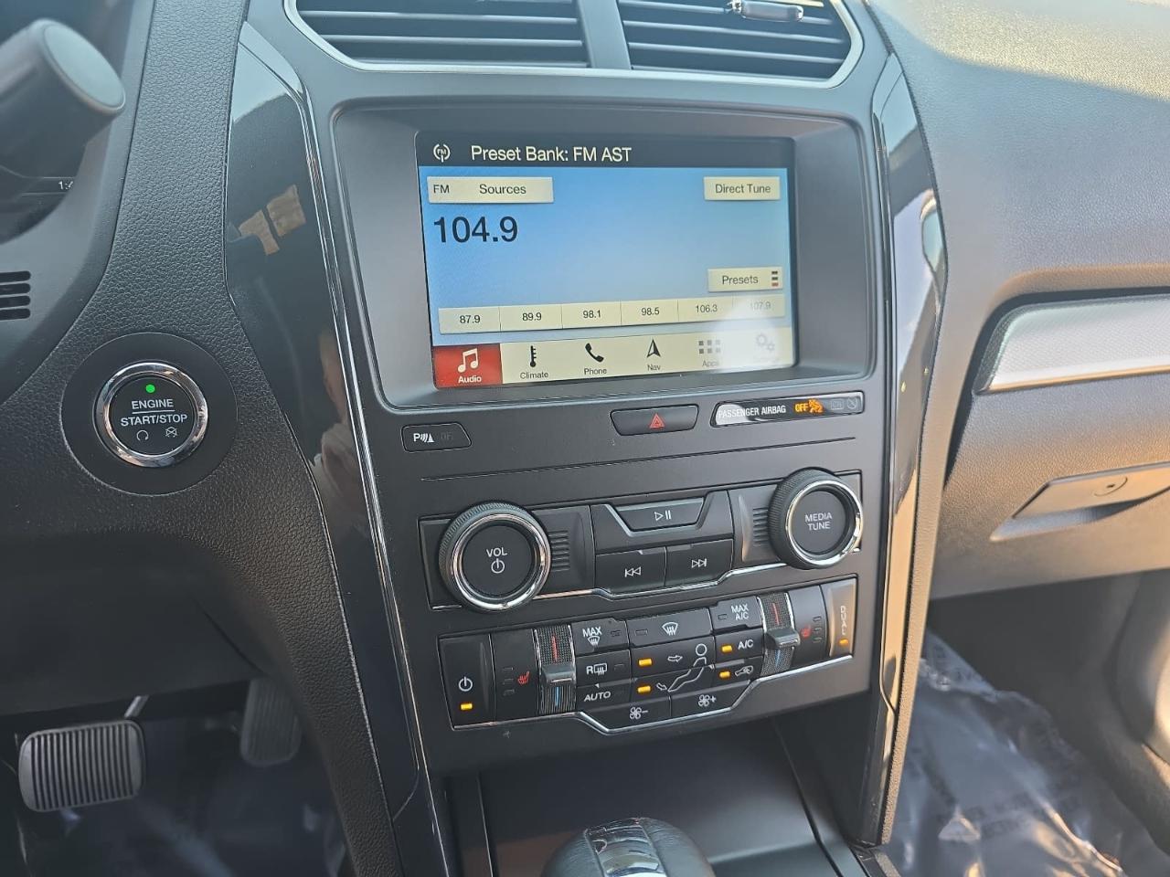 Ford Explorer XLT 4WD 2019