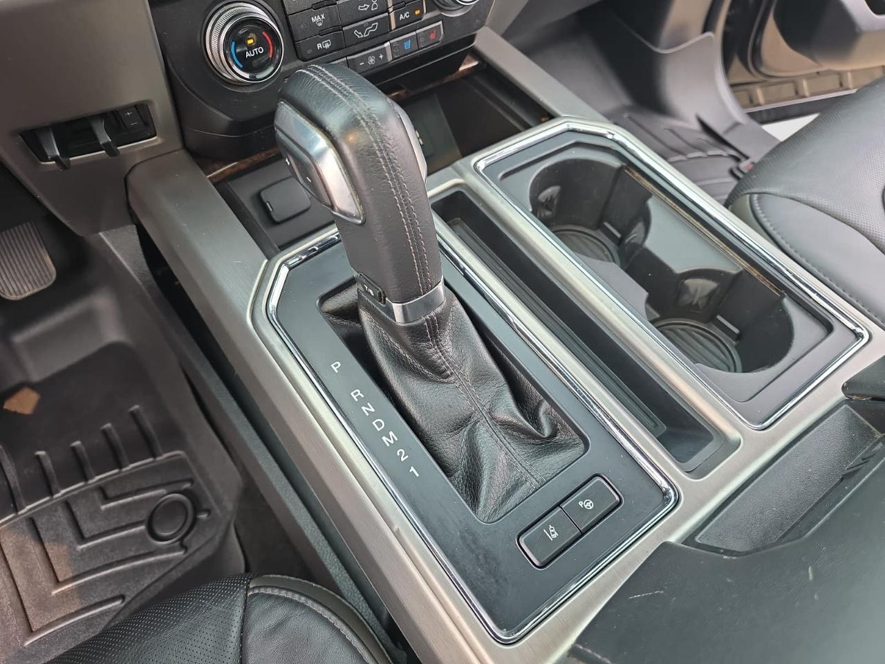 Ford F150 Platinum Supercrew 4WD 2015