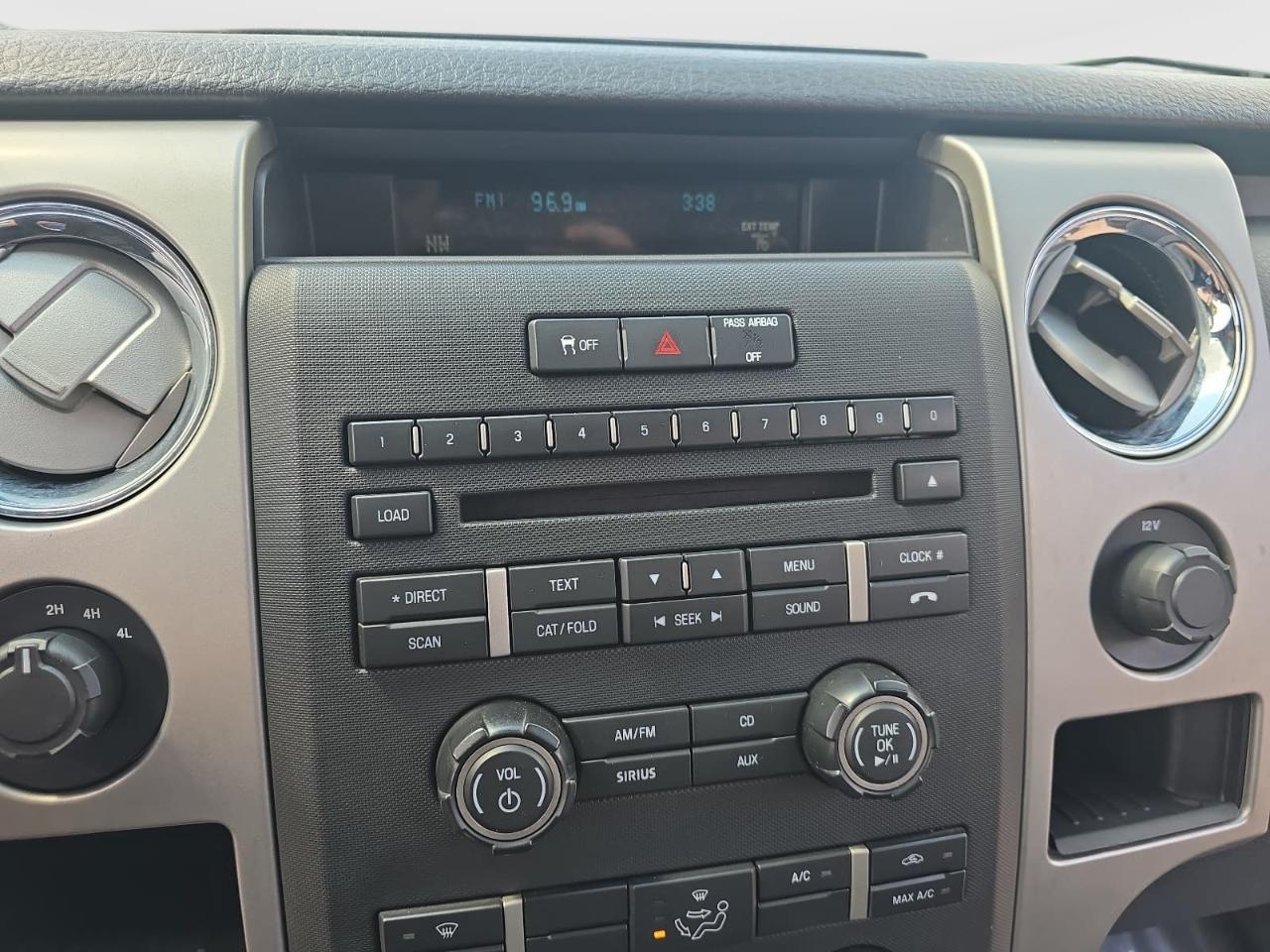Ford F150 XLT Supercab 4WD 2014
