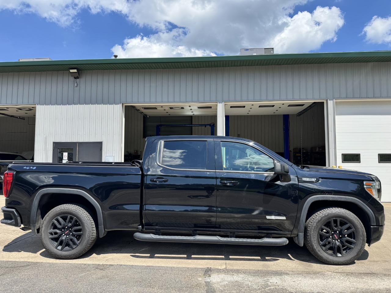 GMC Sierra 1500 Elevation Crew Cab 4WD 2019