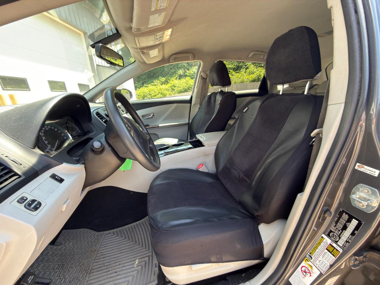 Toyota Venza  2011