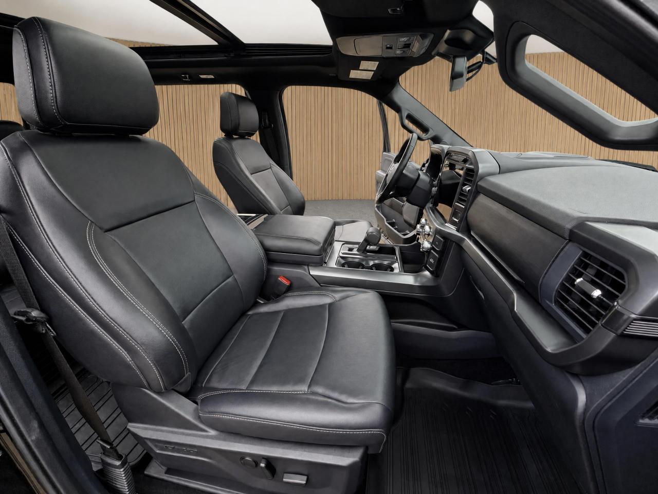 Ford F150 XLT Supercrew 4WD 2024