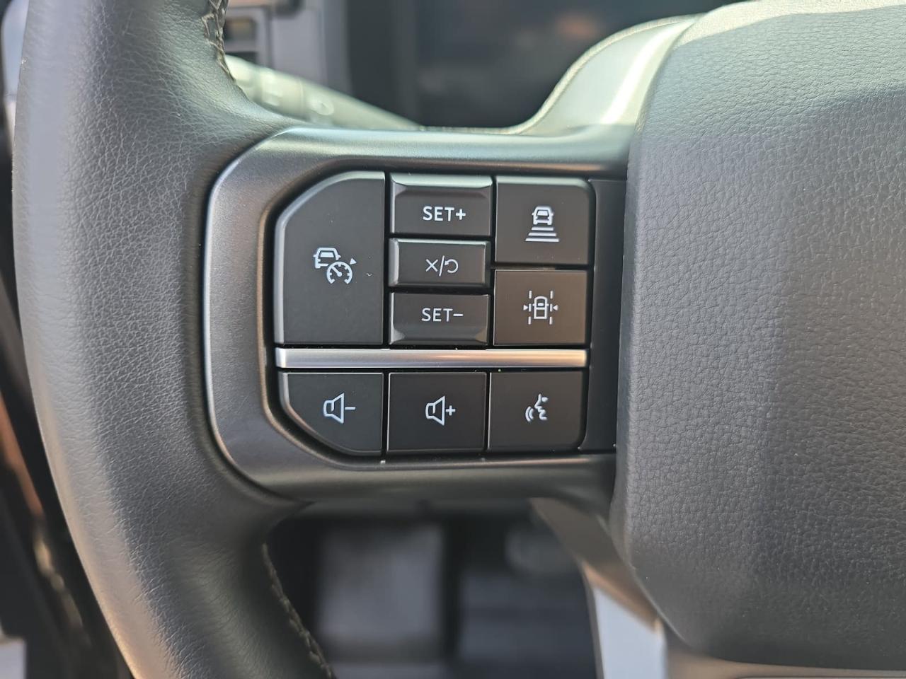 Ford F150 XLT Supercrew 4WD 2024