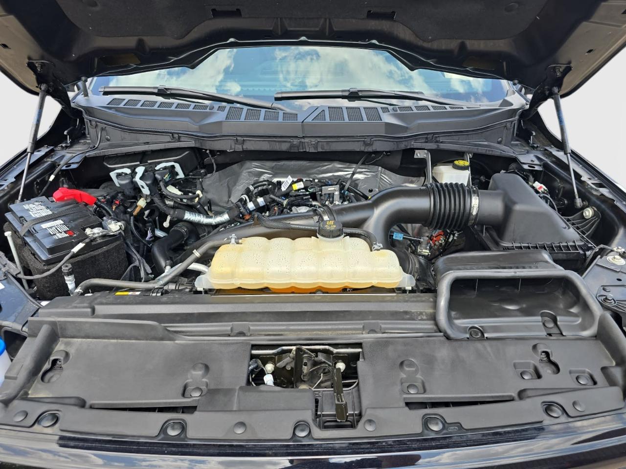 Ford F150 XLT Supercrew 4WD 2024