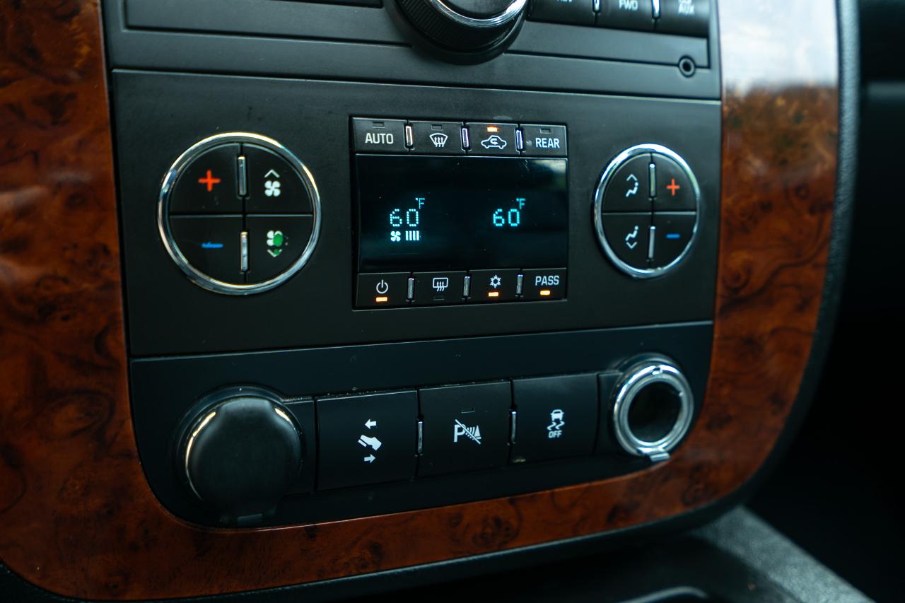 Chevrolet Tahoe LT 4WD 2012
