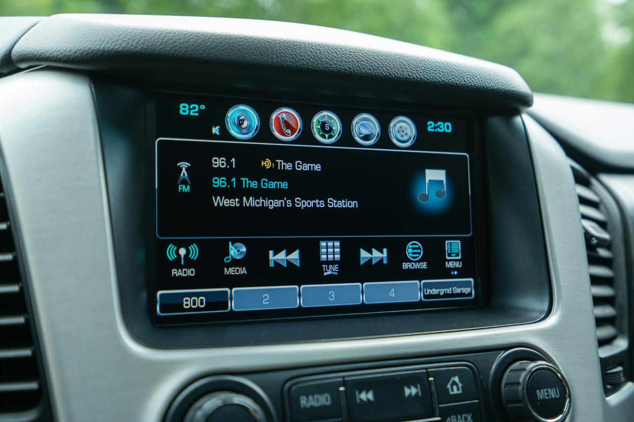 GMC Yukon XL SLT 4WD 2019