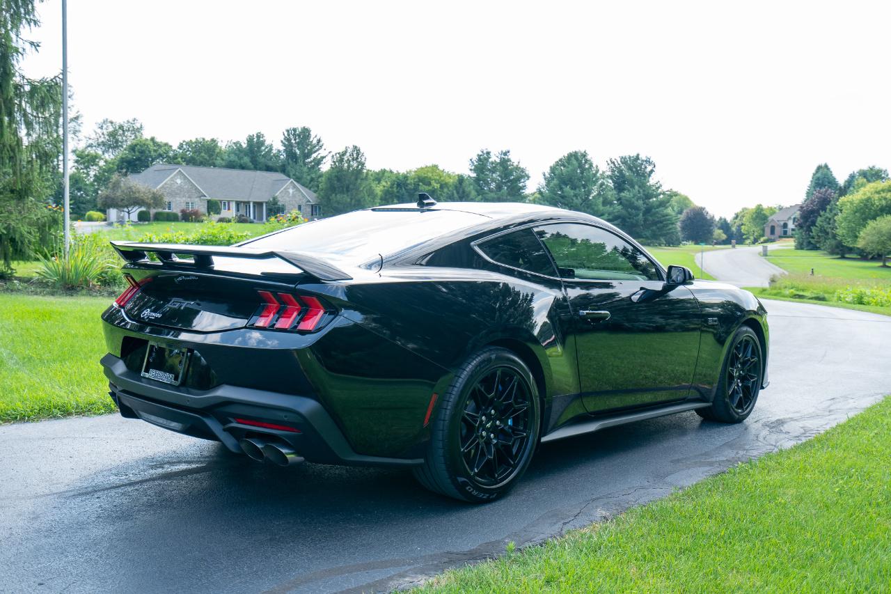 Ford Mustang GT Premium Fastback 2024