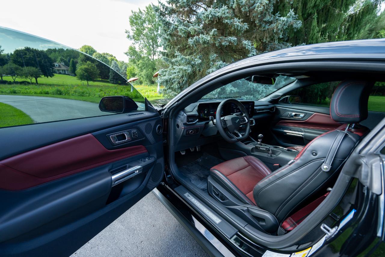 Ford Mustang GT Premium Fastback 2024