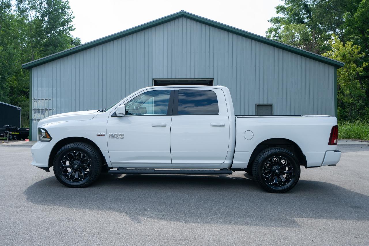 RAM 1500 Sport Crew Cab 4WD 2017