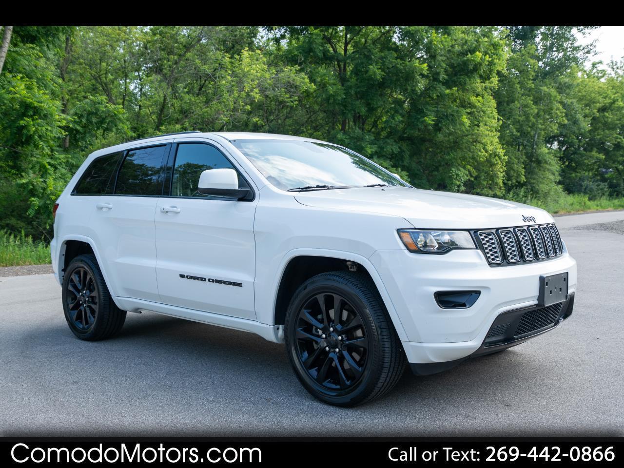 2022 Jeep Grand Cherokee Altitude 4WD