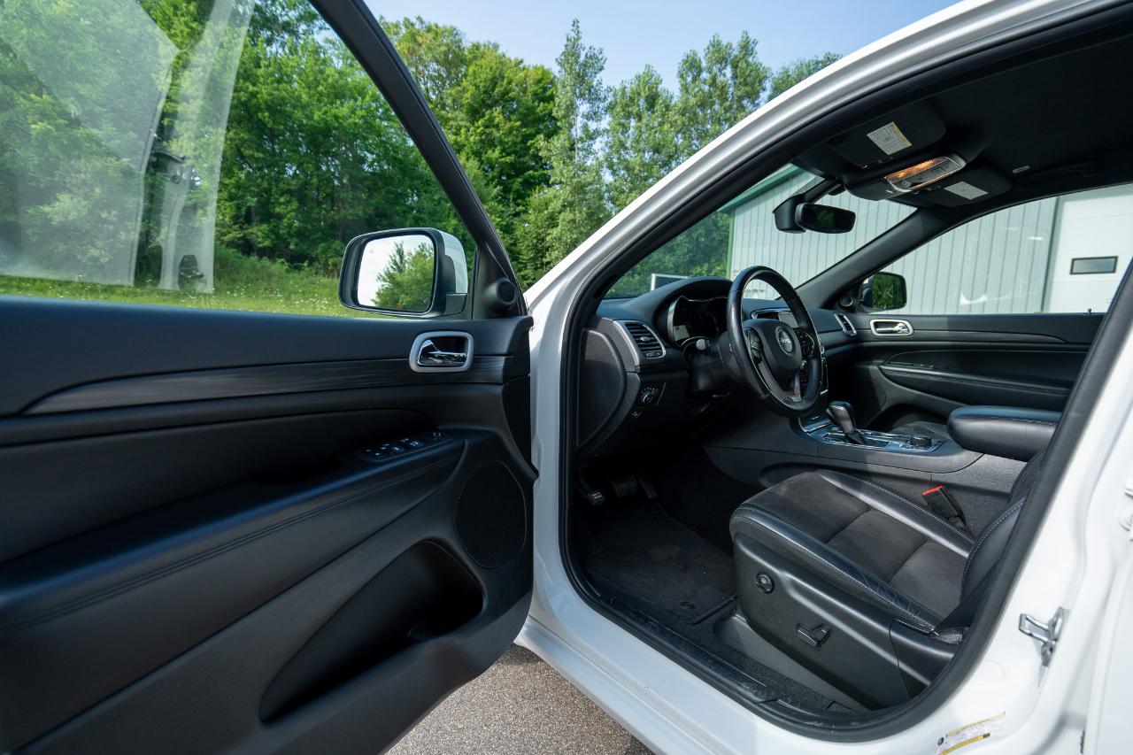 Jeep Grand Cherokee  2022