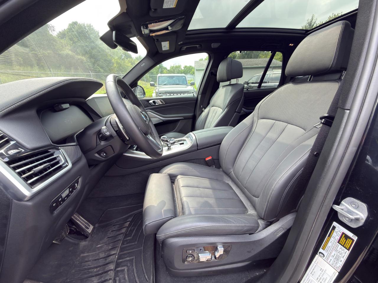 BMW X5 M50i 2021