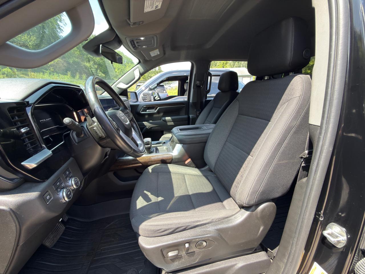GMC Sierra 1500 Elevation Crew Cab 4WD 2022