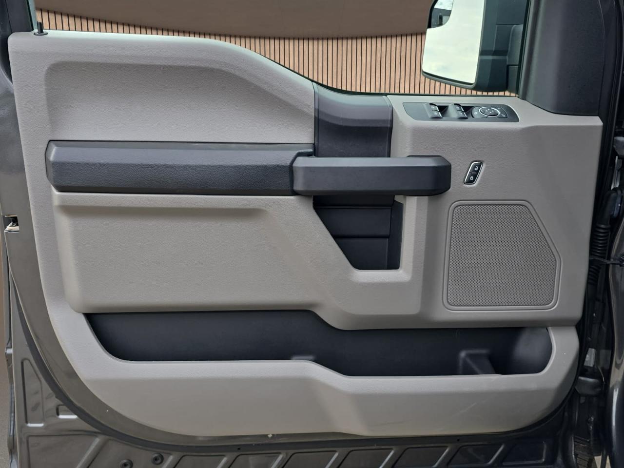 Ford F150 STX Supercrew 4WD 2019