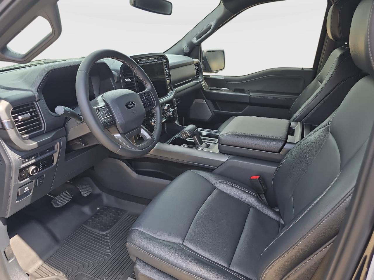 Ford F150 XLT Supercrew 4WD 2024