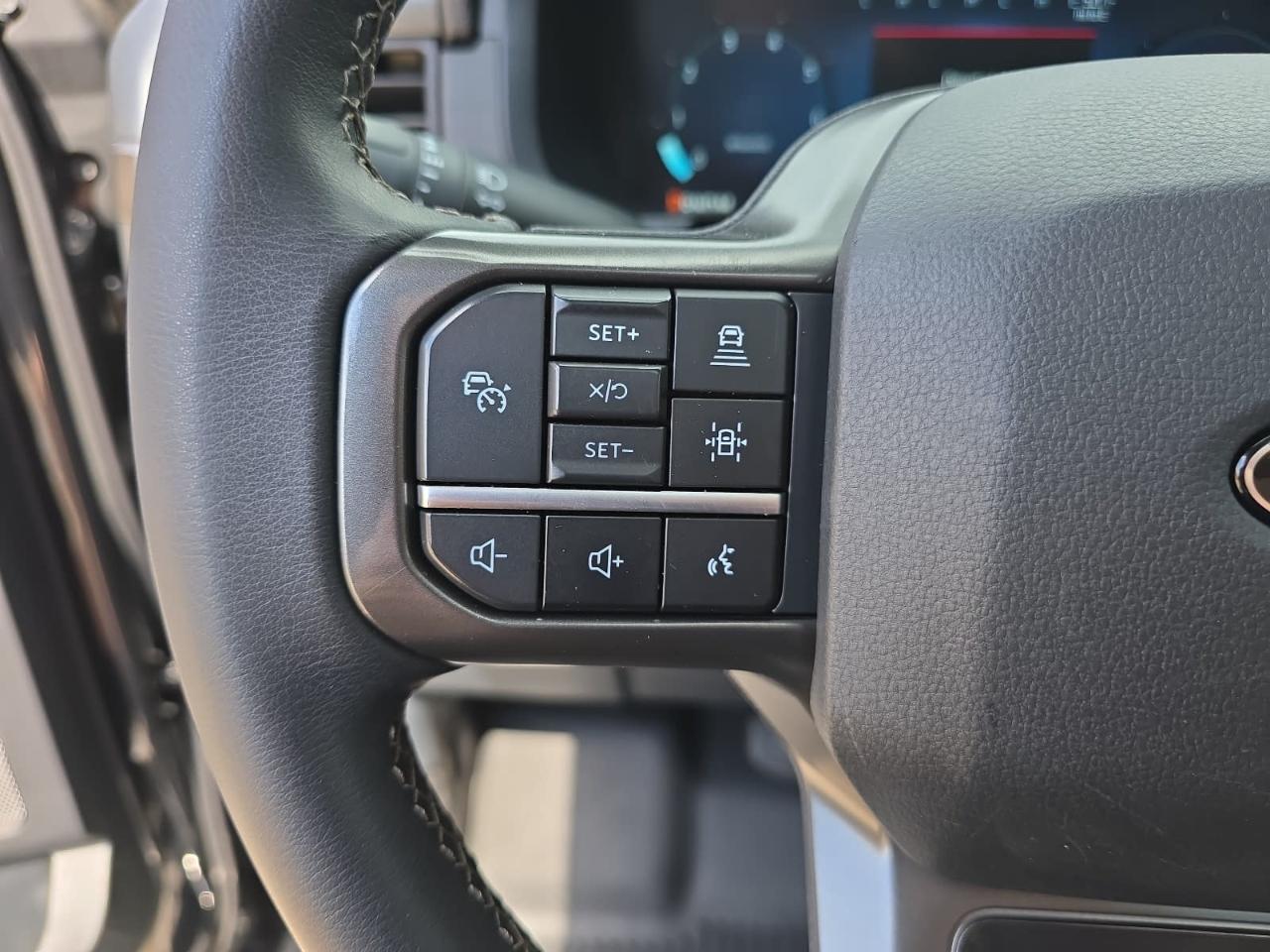Ford F150 XLT Supercrew 4WD 2024