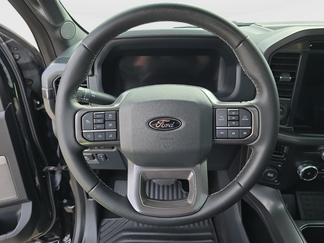 Ford F150 XLT Supercrew 4WD 2024