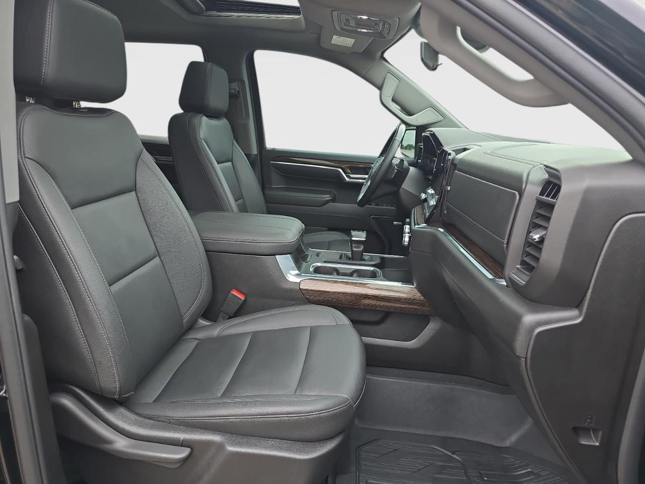 GMC Sierra 1500 Elevation Crew Cab 4WD 2024