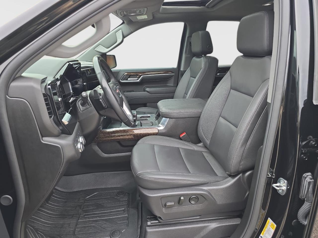 GMC Sierra 1500 Elevation Crew Cab 4WD 2024