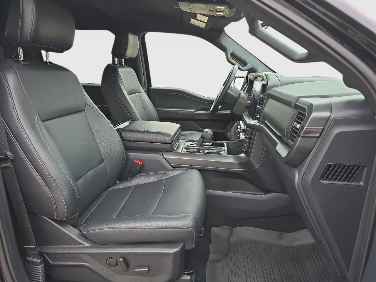 Ford F150 XLT Supercrew 4WD 2024