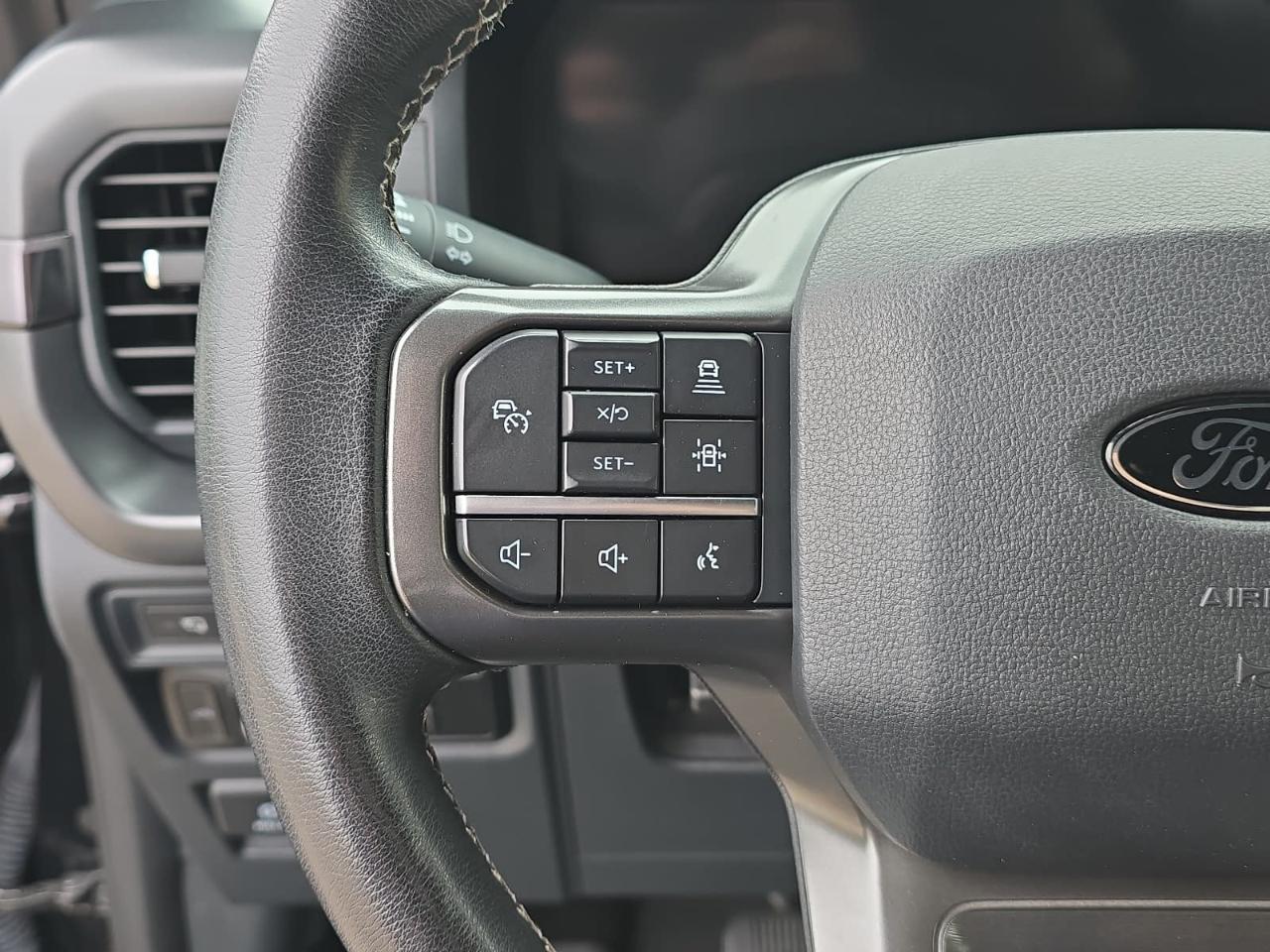Ford F150 XLT Supercrew 4WD 2024