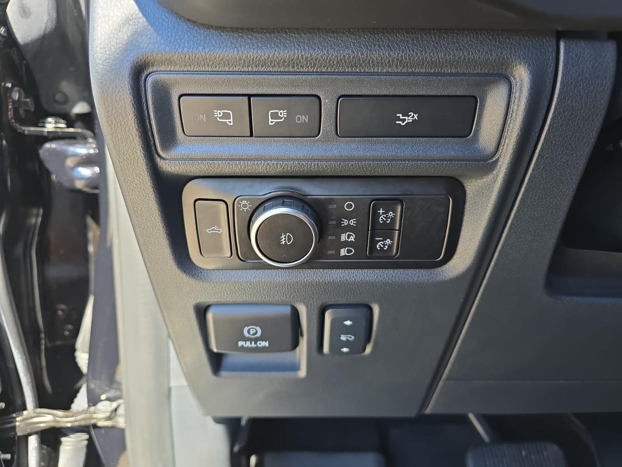 Ford F150 XLT Supercrew 4WD 2024
