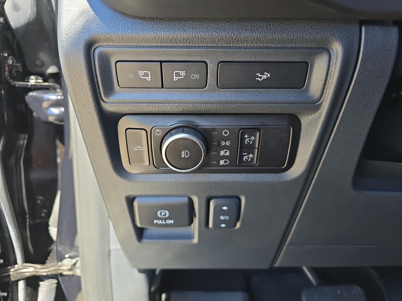 Ford F150 XLT Supercrew 4WD 2024