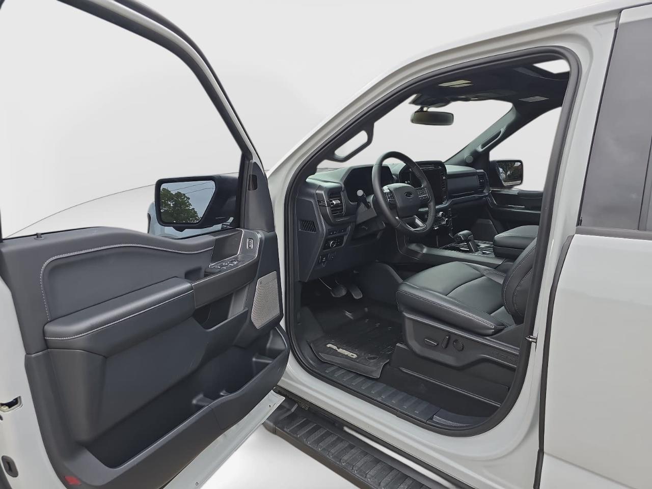 Ford F150 XLT Supercrew 4WD 2024