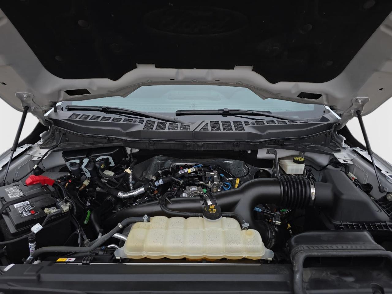 Ford F150 XLT Supercrew 4WD 2024