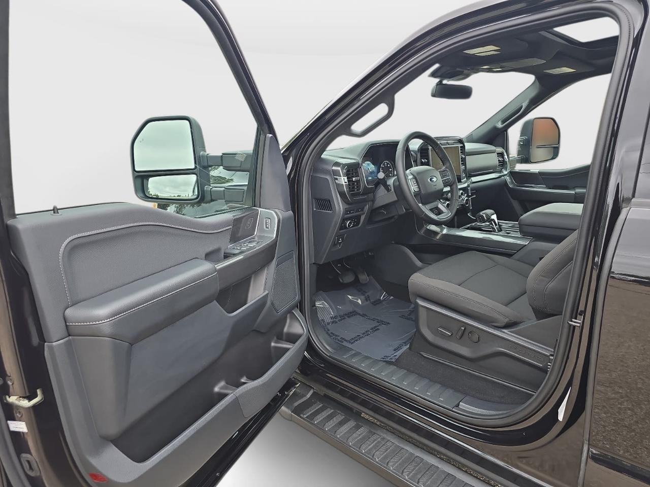 Ford F150 XLT Supercrew 4WD 2023