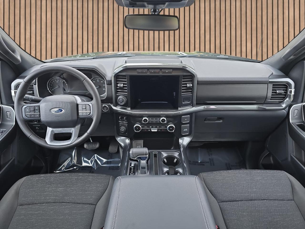 Ford F150 XLT Supercrew 4WD 2023