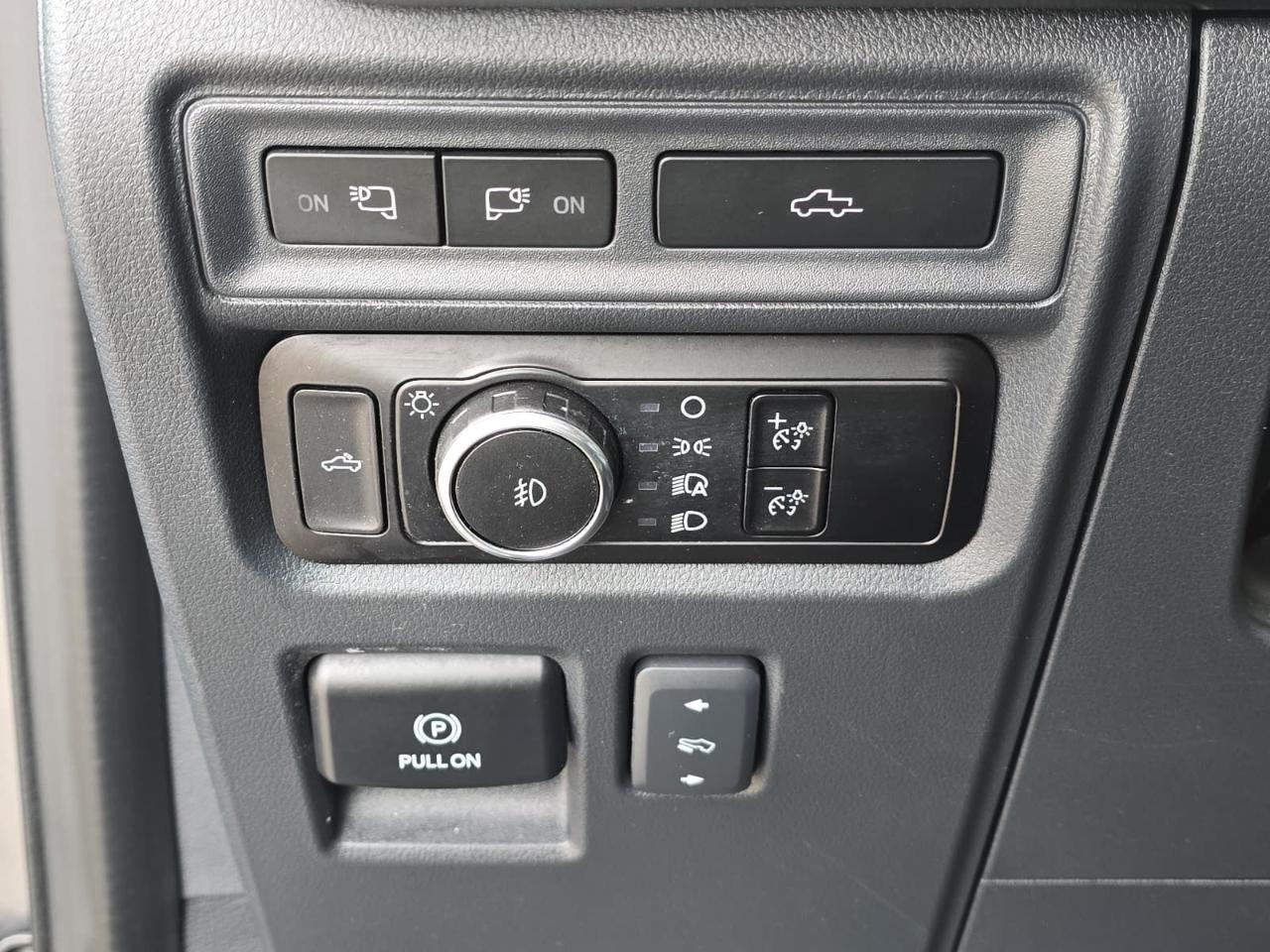 Ford F150 Lariat Supercrew 4WD 2023