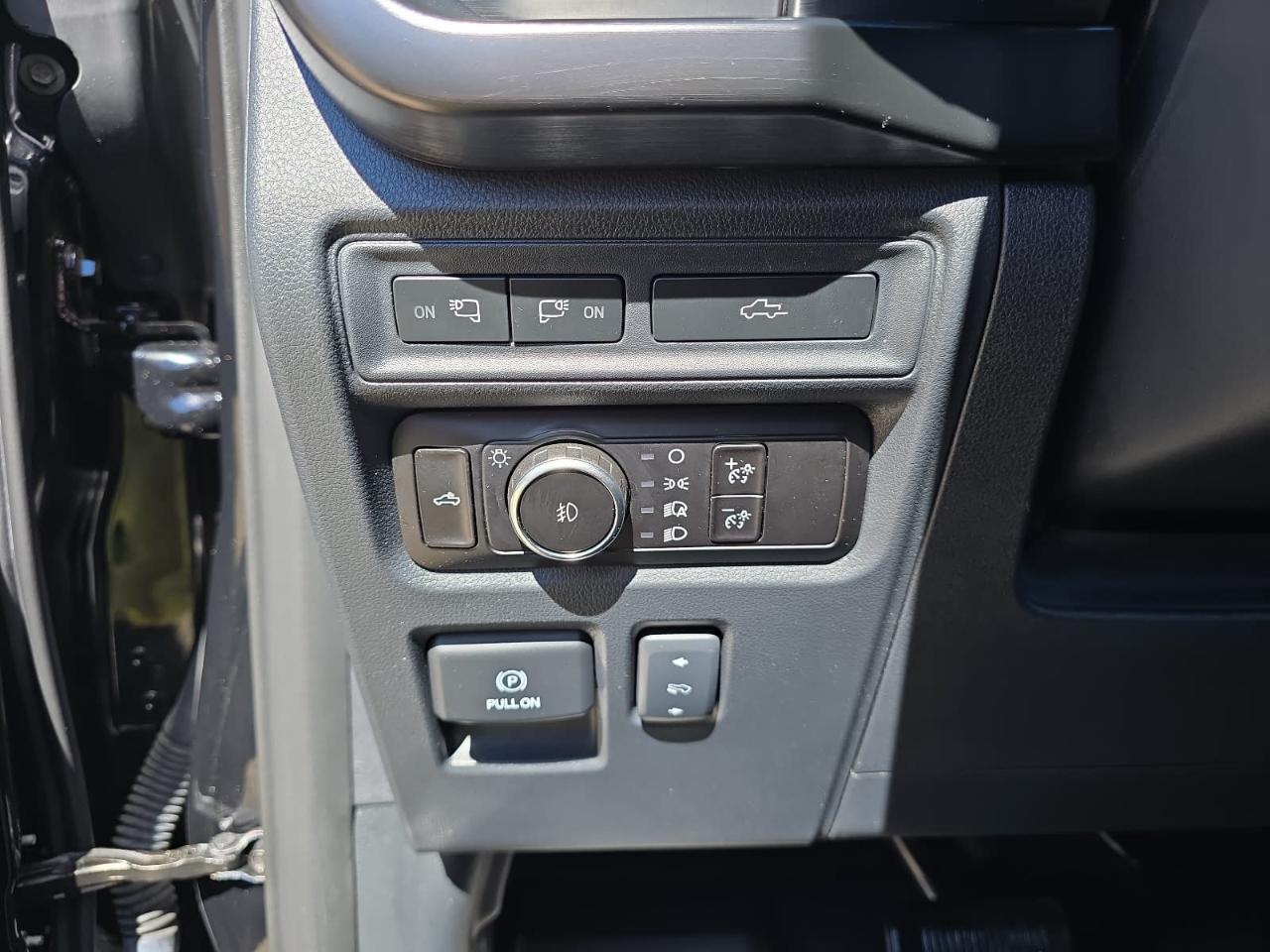 Ford F150 Lariat Supercrew 4WD 2023