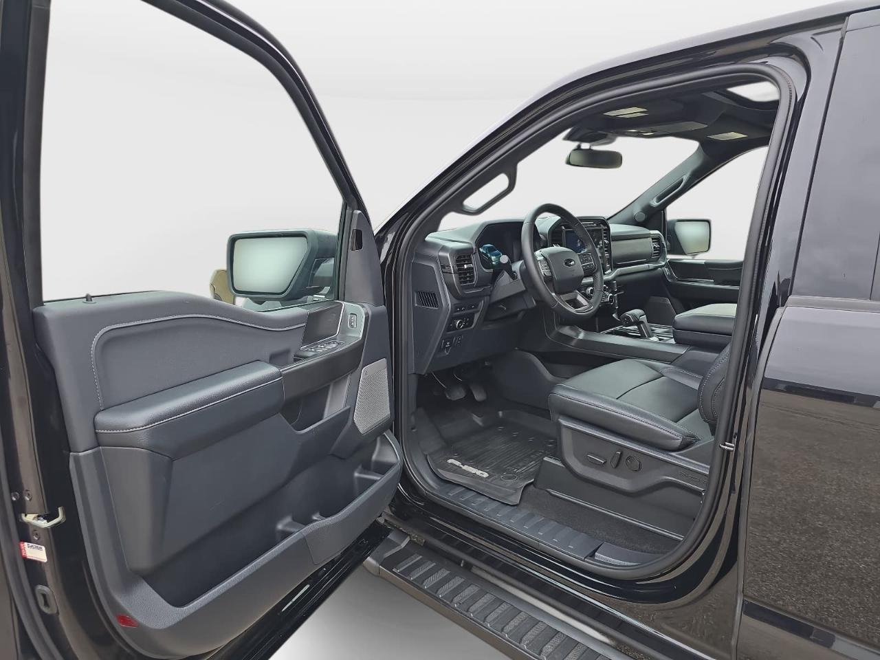 Ford F150 XLT Supercrew 4WD 2024