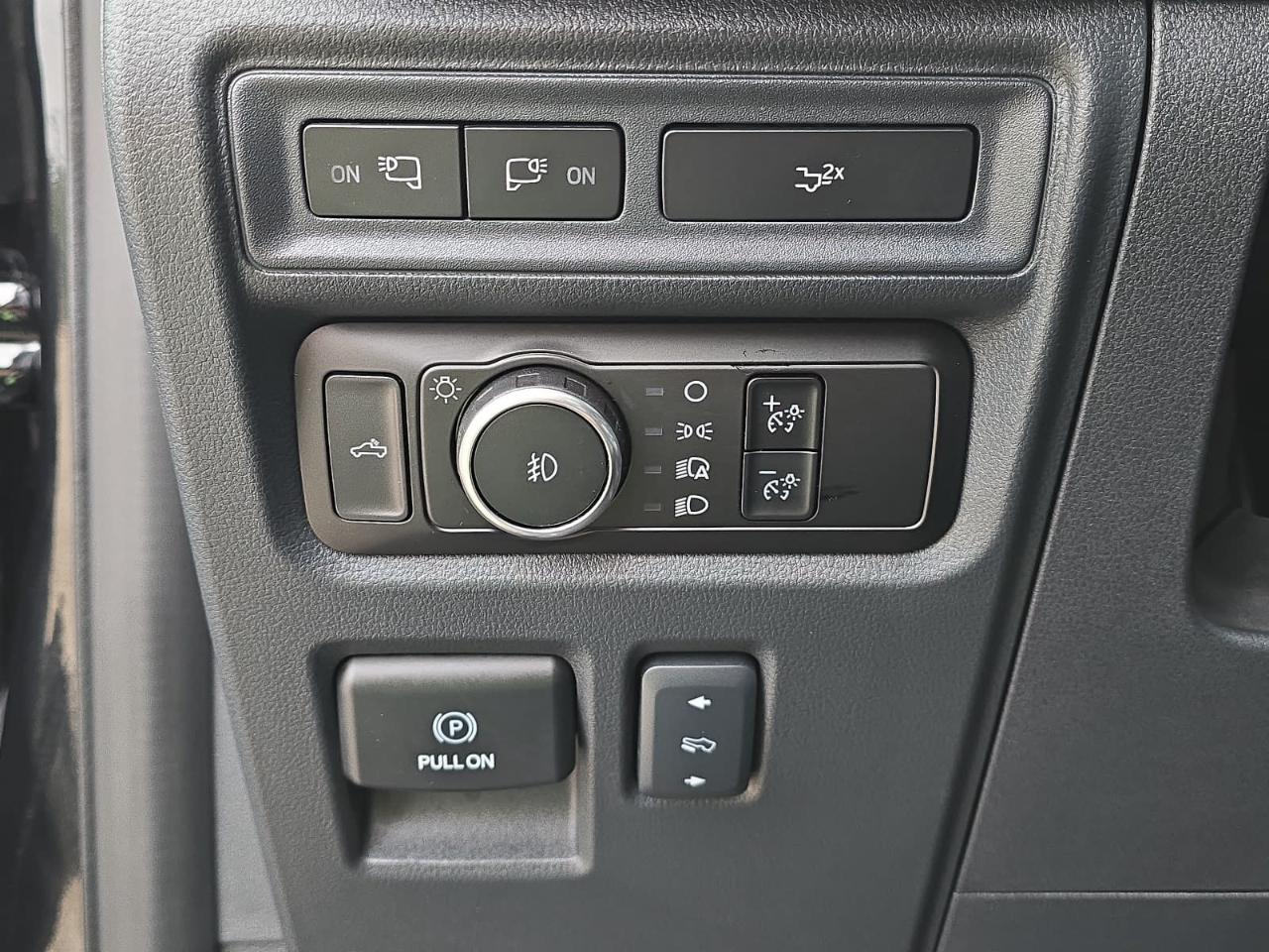 Ford F150 XLT Supercrew 4WD 2024