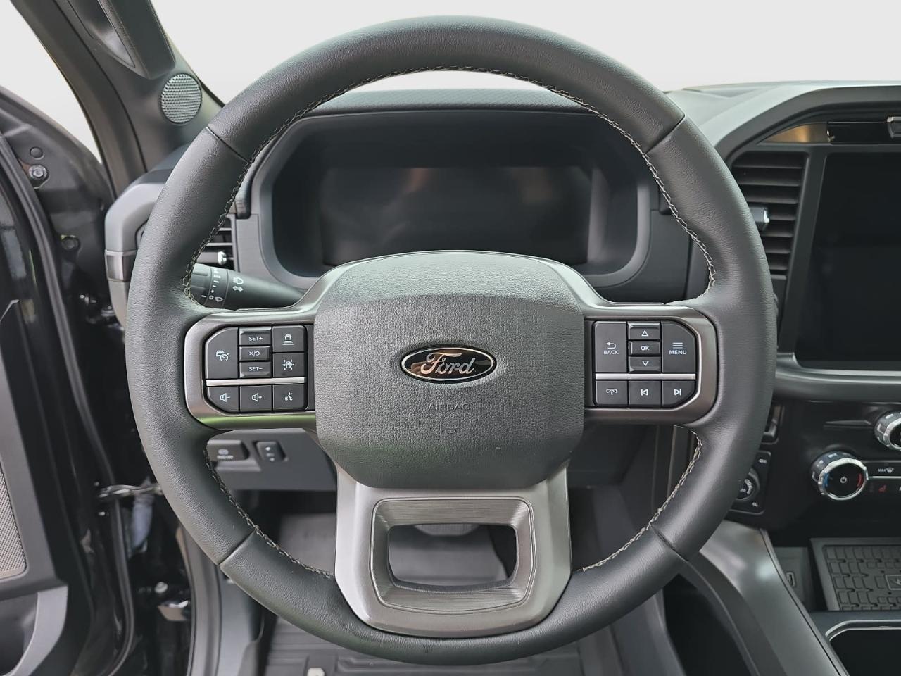 Ford F150 XLT Supercrew 4WD 2024