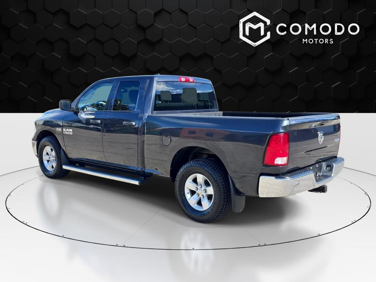 RAM 1500 ST Quad Cab 4WD 2015