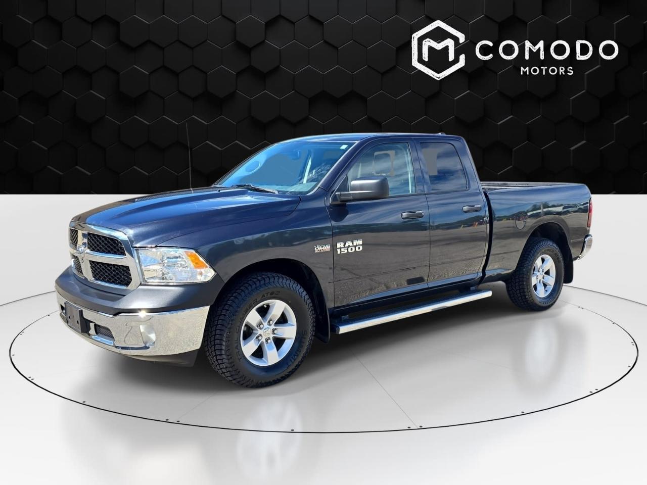 RAM 1500 ST Quad Cab 4WD 2015