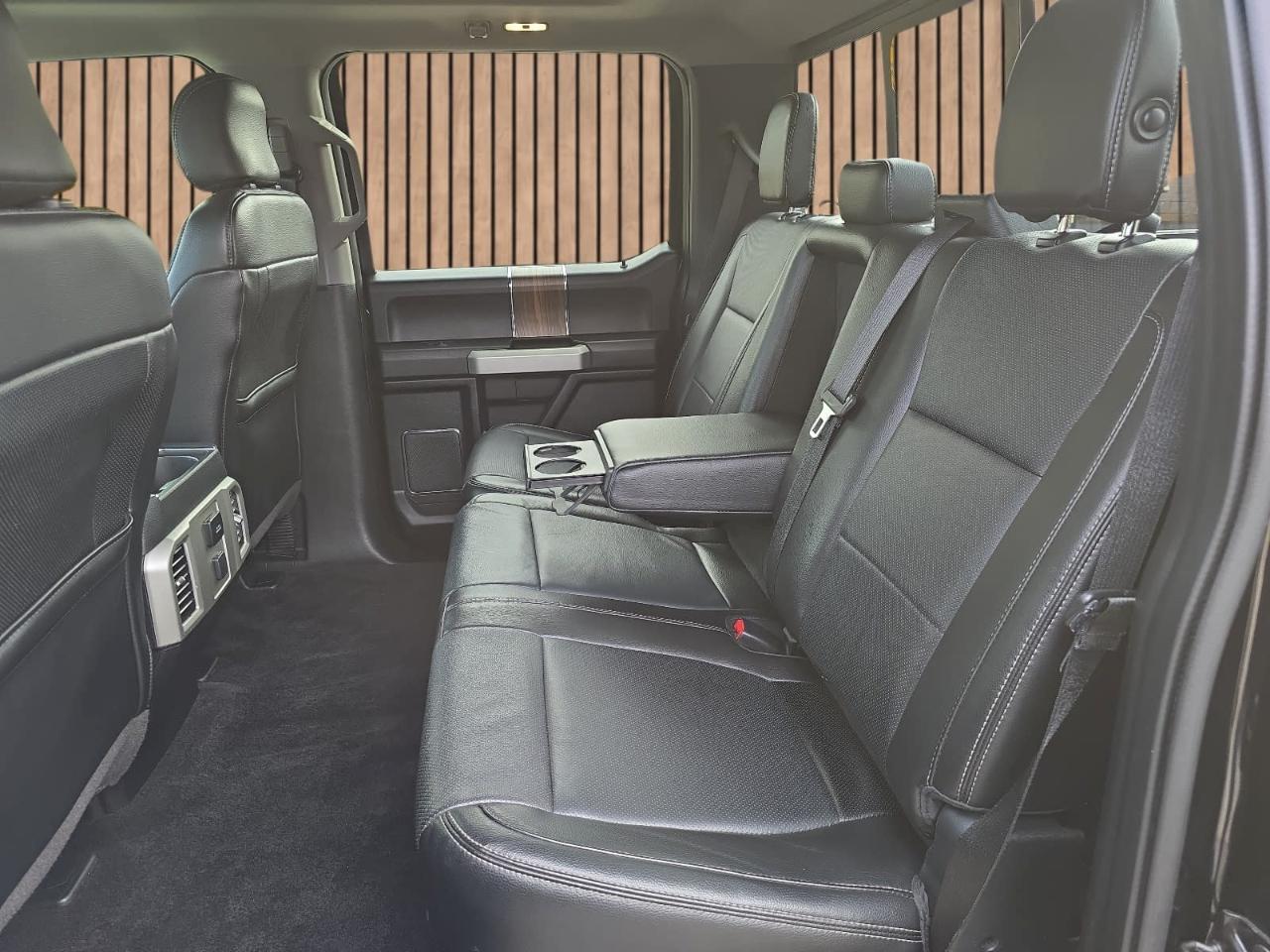 Ford F150 Lariat Supercrew 4WD 2016