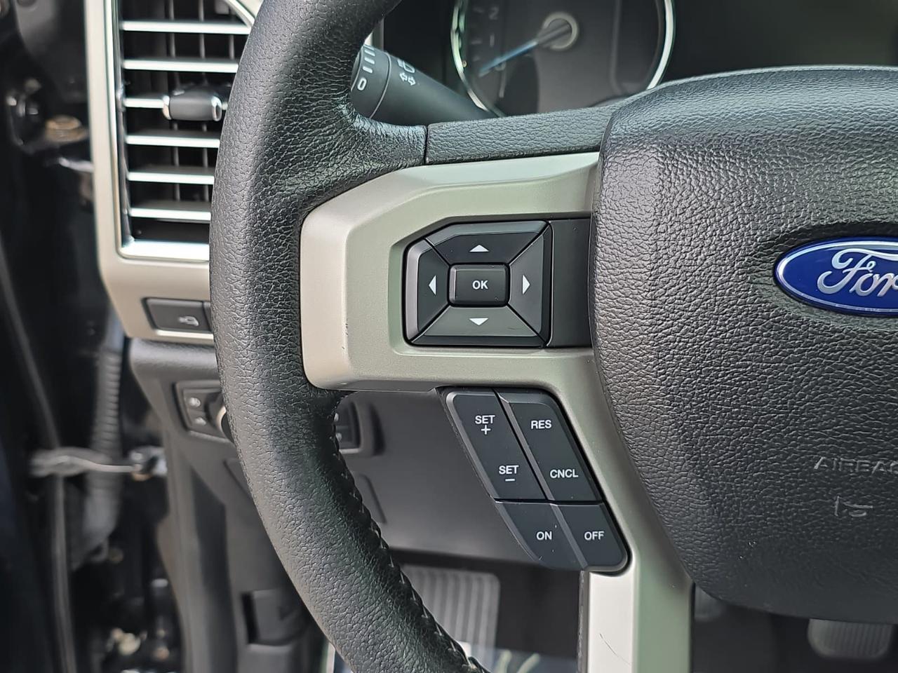 Ford F150 Lariat Supercrew 4WD 2016