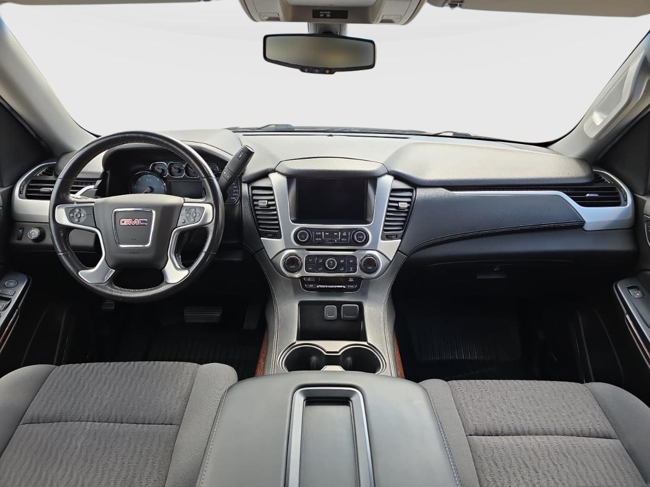 GMC Yukon XL SLE 4WD 2019