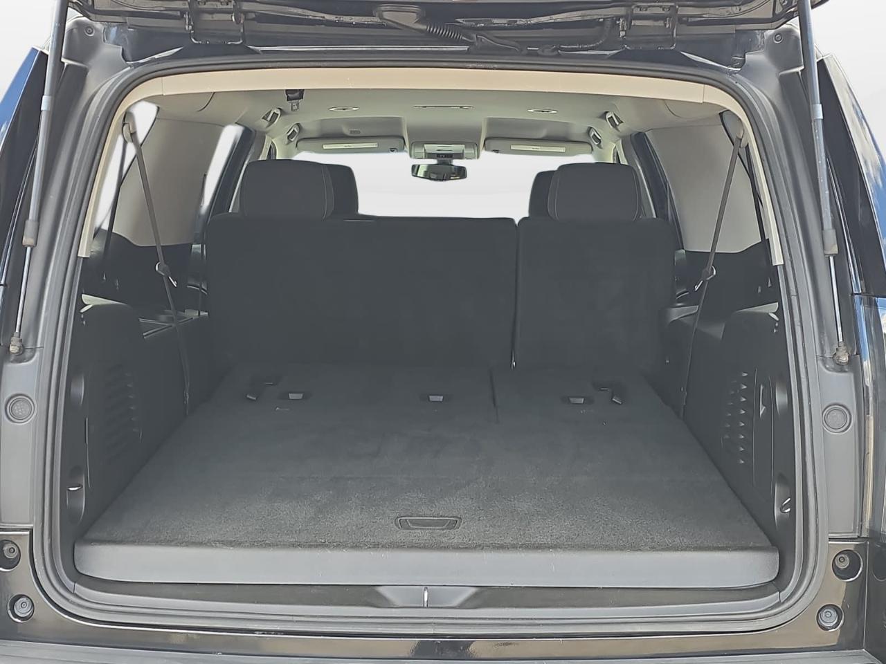 GMC Yukon XL SLE 4WD 2019
