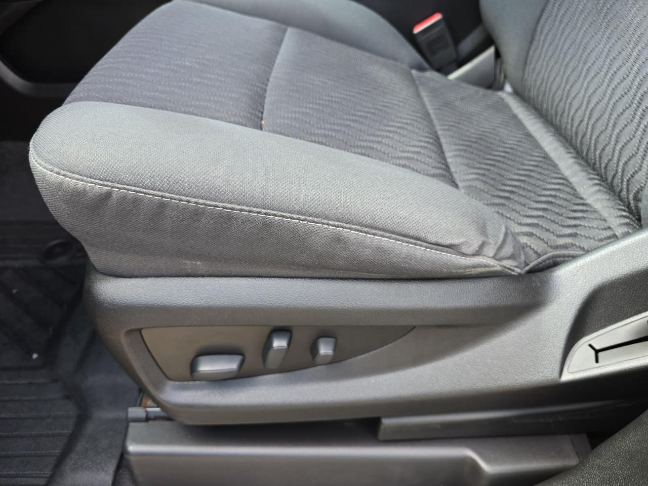 GMC Yukon XL SLE 4WD 2019
