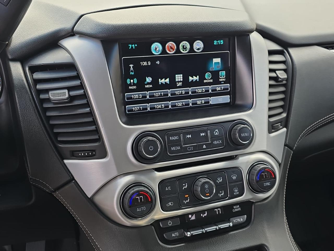 GMC Yukon XL SLE 4WD 2019