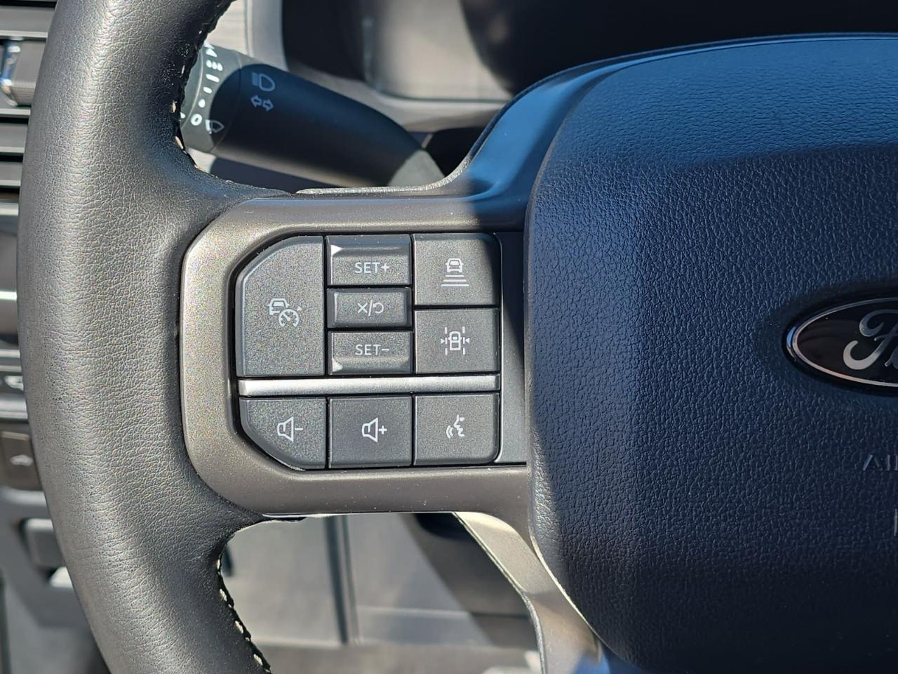 Ford F150 XLT Supercrew 4WD 2024