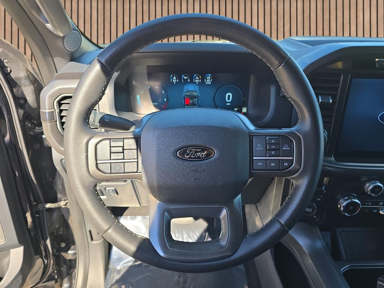 Ford F150 XLT Supercrew 4WD 2024