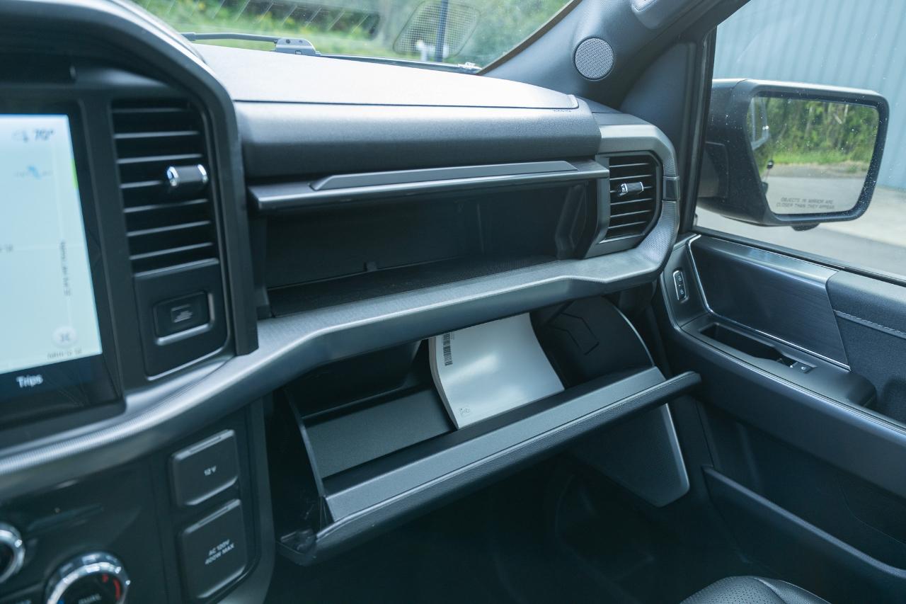 Ford F150 Lariat Supercrew 4WD 2025