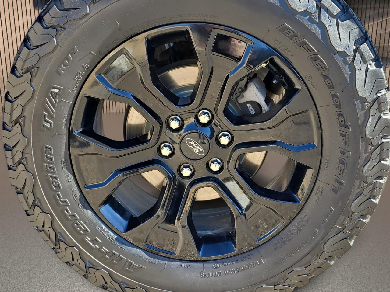 Ford F150 XLT Supercrew 4WD 2023