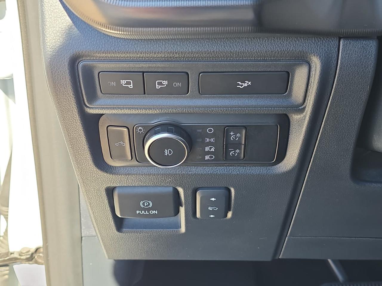 Ford F150 Lariat Supercrew 4WD 2024
