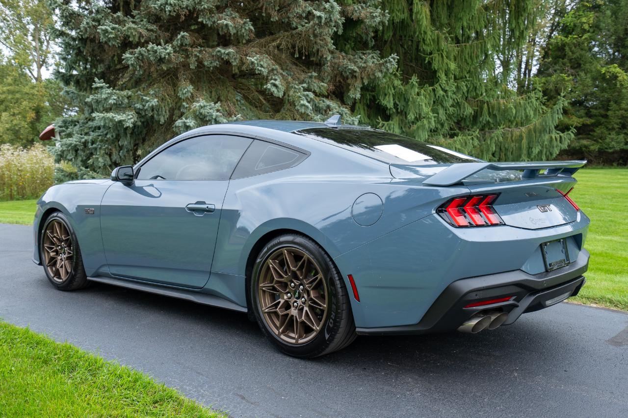 Ford Mustang GT Premium Fastback 2025